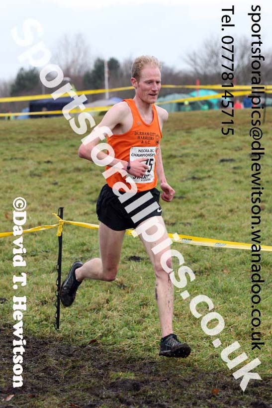 Senior mens North Eastern Cross Country, Aykley Heads, Durham. Photo: David T. Hewitson/Sports for All Pics